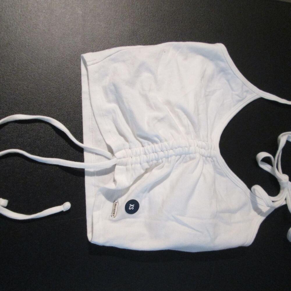 Nwt juniors sz xs white halter by Hollister